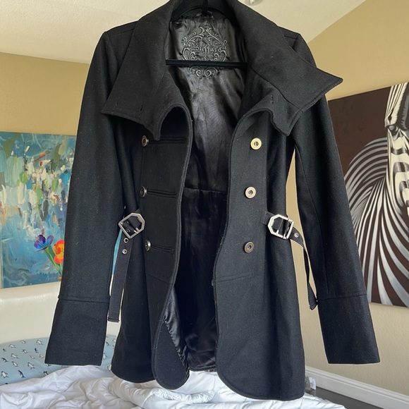 Beautiful flattering Buffalo wool coat - Picture 12 of 14